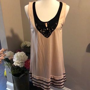 H&M Tops - Pink w Black lace detail tunic H&M Tops - Pink w Black lace detail tunic